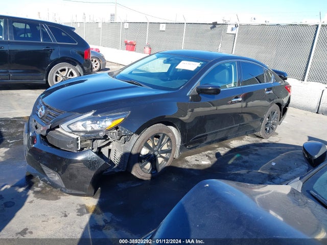 Nissan Altima 2.5 Sr 2018 1N4AL3AP6JC477773 Image 2