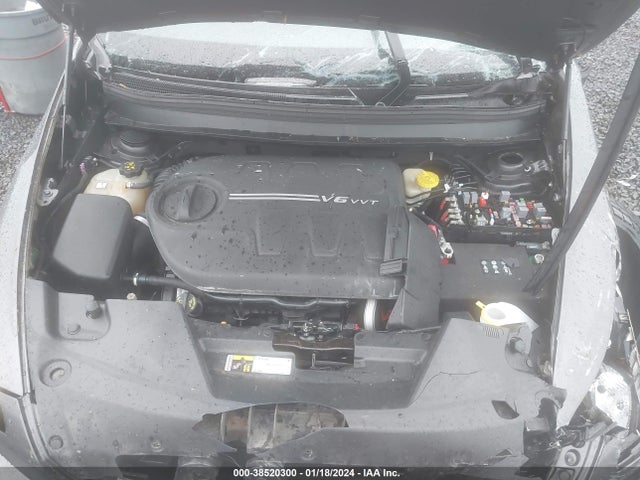 1C4PJLAS2GW370614 Jeep Cherokee Altitude
