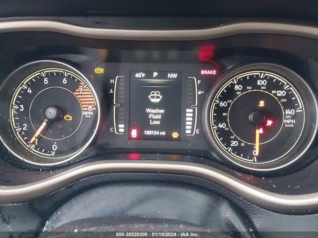 1C4PJLAS2GW370614 Jeep Cherokee Altitude
