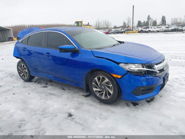 Honda CIVIC EX 2018 2HGFC2F78JH523573 zdjęcie główne