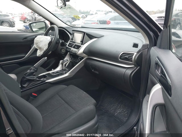 JA4AS3AA4LZ015313 Mitsubishi Eclipse Cross Es 1.5t