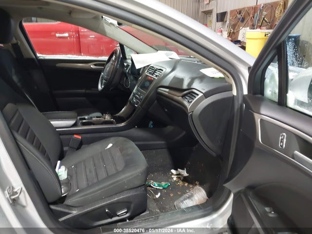Ford FUSION SE 2019 3FA6P0T95KR236684 Image 5