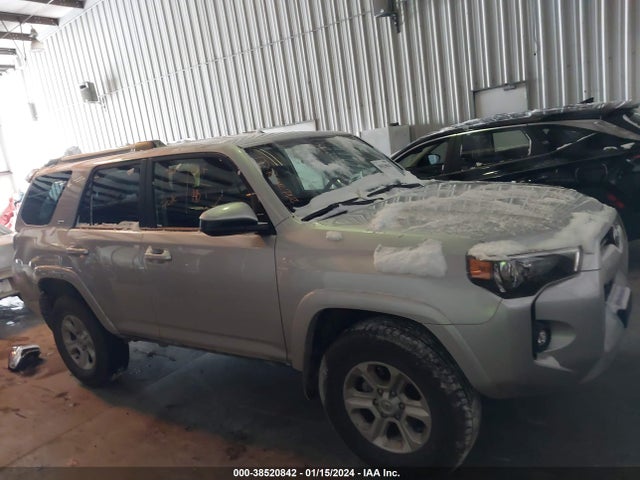 2023 TOYOTA 4RUNNER SR5 VIN: JTEMU5JR6P6152335