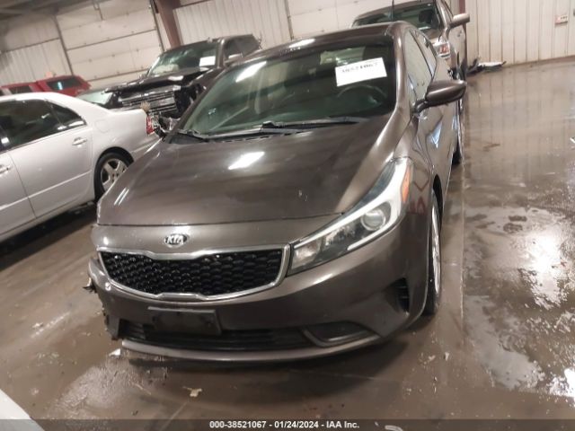 3KPFL4A7XHE021543 KIA FORTE LX