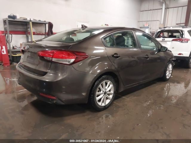 3KPFL4A7XHE021543 KIA FORTE LX