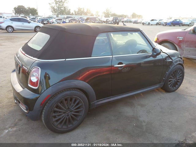 2013 MINI CONVERTIBLE WMWZP3C5XDT551016 Photo 3
