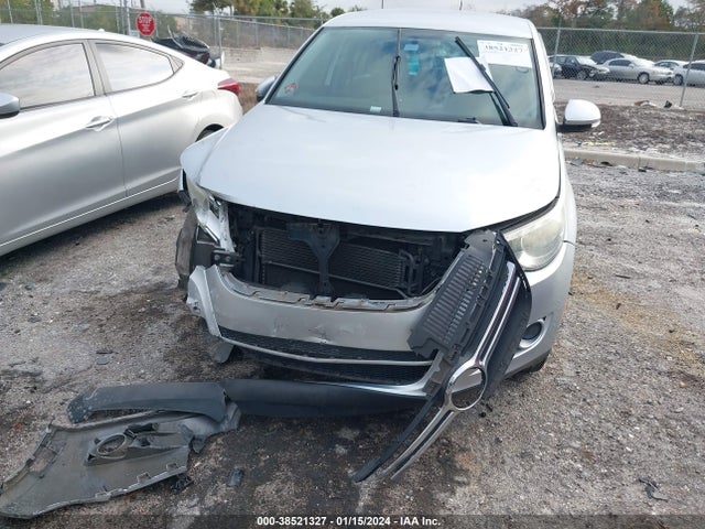 2011 VOLKSWAGEN TIGUAN S VIN: WVGAV7AX6BW538420