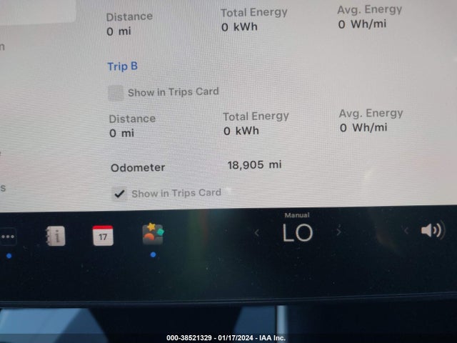 38521329 :رقم المزاد ، 5YJ3E1EB1KF386026 vin ، 2019 Tesla Model 3 Long Range/performance مزاد بيع