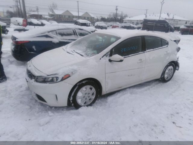 3KPFK4A70HE064047 KIA FORTE LX