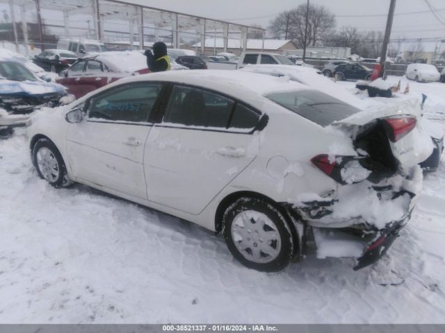 3KPFK4A70HE064047 KIA FORTE LX