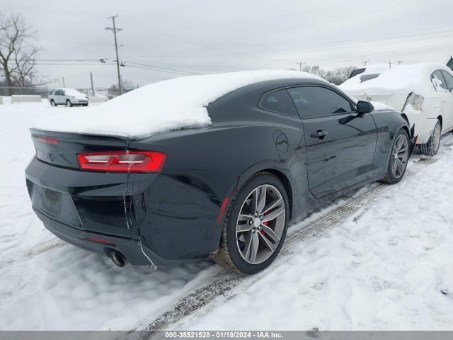 Chevrolet Camaro 1lt 2017 1G1FB1RS8H0132183 Image 4