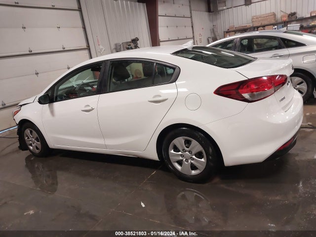 KIA FORTE LX 2018 3KPFK4A78JE255107 Image 15