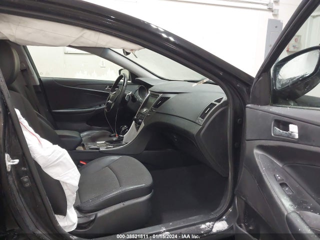 2013 HYUNDAI SONATA SE 2.0T VIN: 5NPEC4AB9DH535731