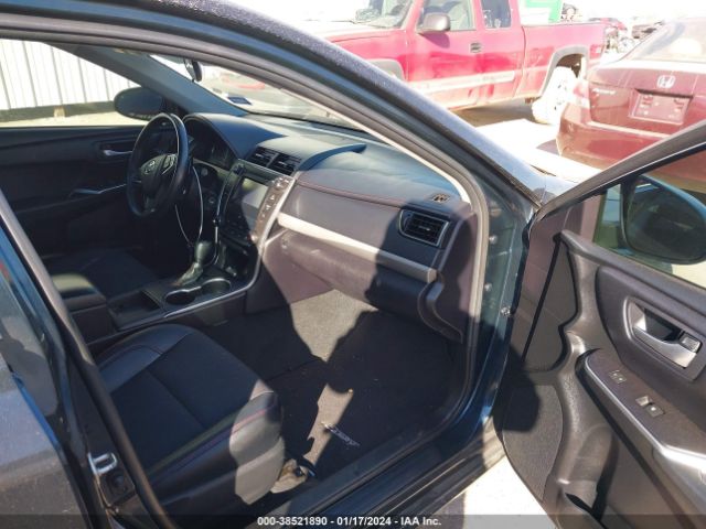 4T1BF1FK3HU318376 Toyota CAMRY SE