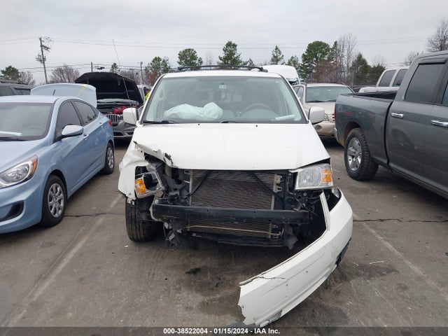 2010 DODGE GRAND CARAVAN CREW VIN: 2D4RN6DX4AR438176