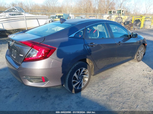 Honda CIVIC EX 2018 2HGFC2F77JH591895 Image 4