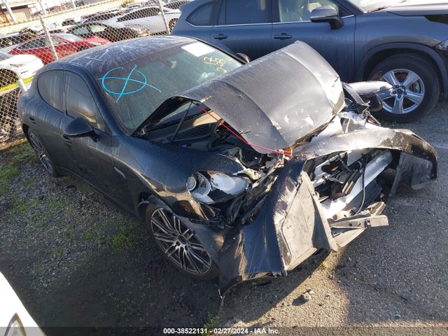 2016 PORSCHE PANAMERA WP0AA2A78GL000765 Photo 0