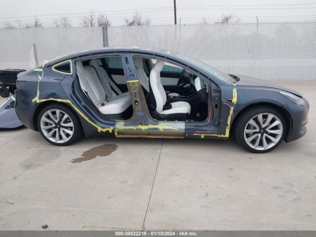 5YJ3E1EB3KF195756 Tesla Model 3 Long Range/performance