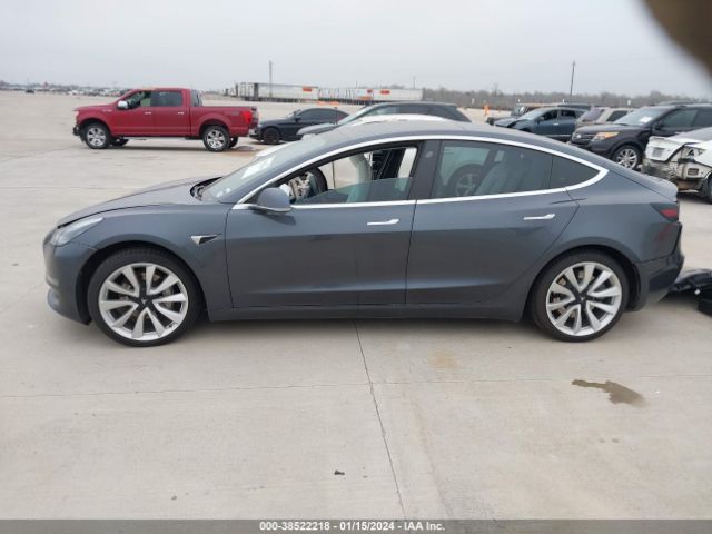 5YJ3E1EB3KF195756 Tesla Model 3 Long Range/performance