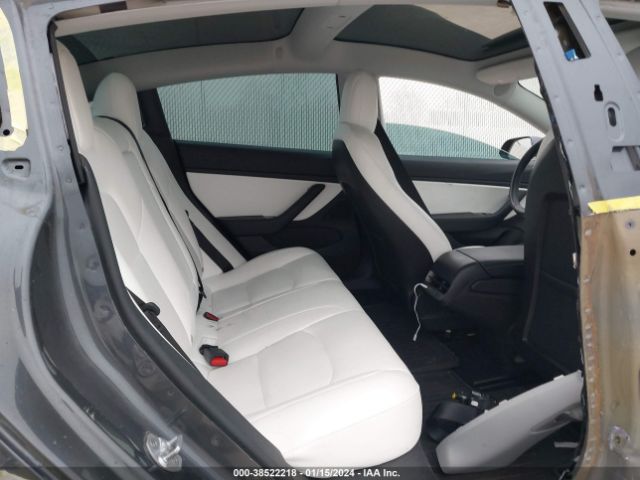 5YJ3E1EB3KF195756 Tesla Model 3 Long Range/performance