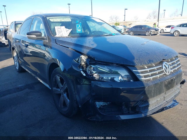 1VWAT7A30FC081065 Volkswagen Passat 1.8t Limited Edition