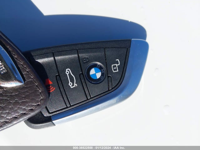 BMW I4 M50 2022 WBY33AW0XNFM95070 Image 11