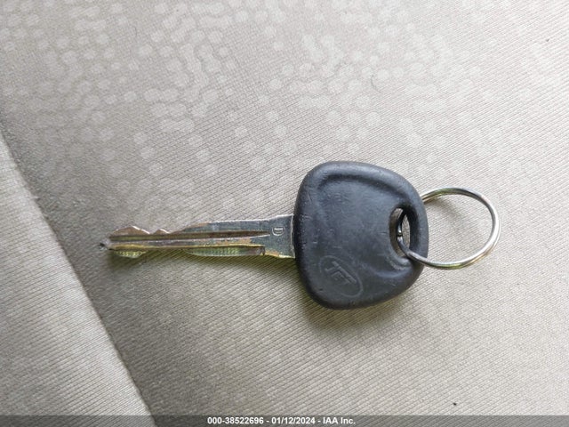 2010 HYUNDAI ELANTRA GLS VIN: KMHDU4AD5AU833345