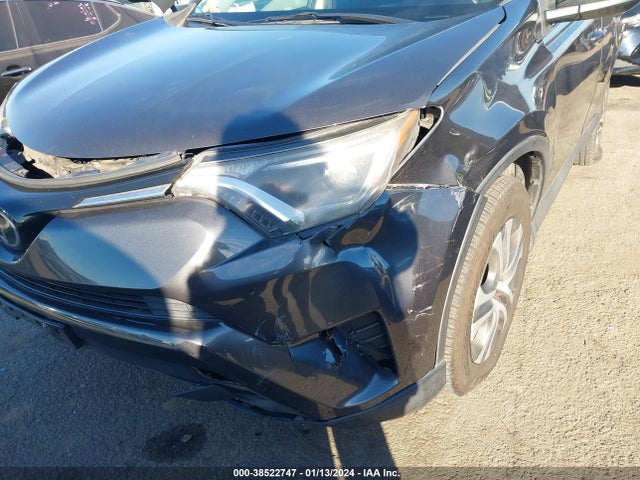 2017 TOYOTA RAV4 LE VIN: 2T3ZFREV3HW371112