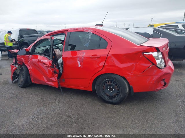 Chevrolet Sonic Ls Auto 2015 1G1JA5SH5F4164534 Image 14