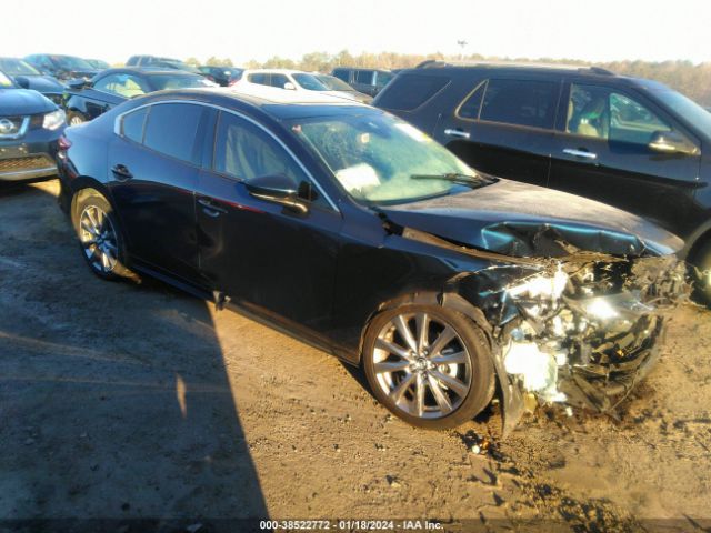 3MZBPAEMXKM101811 Mazda Mazda3 Premium Package