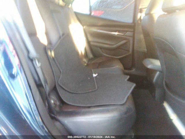 3MZBPAEMXKM101811 Mazda Mazda3 Premium Package