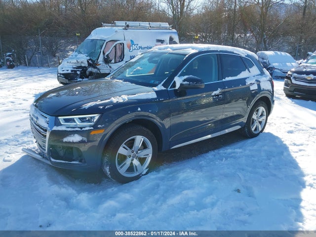 WA1BNAFY9J2240788 Audi Q5 2.0t Premium/2.0t Tech Premium