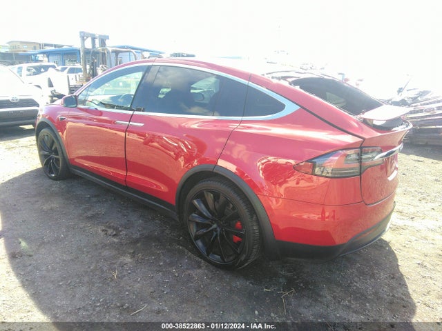 2020 TESLA MODEL X 5YJXCAE47LF283784 Photo 2