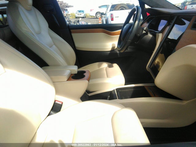 2020 TESLA MODEL X 5YJXCAE47LF283784 Photo 4