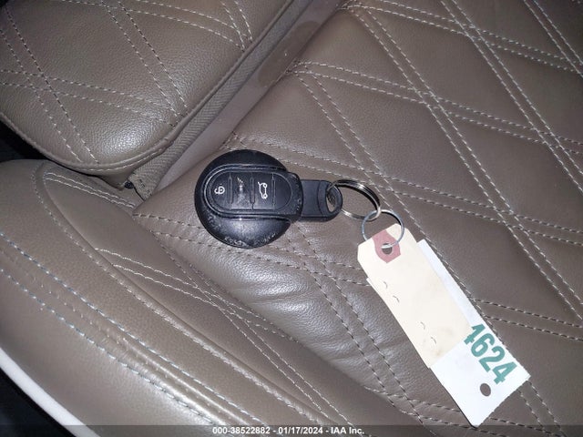 2019 MINI COUNTRYMAN WMZYV5C57K3F58764 Photo 10