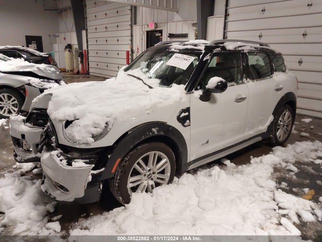2019 MINI COUNTRYMAN WMZYV5C57K3F58764 Photo 1