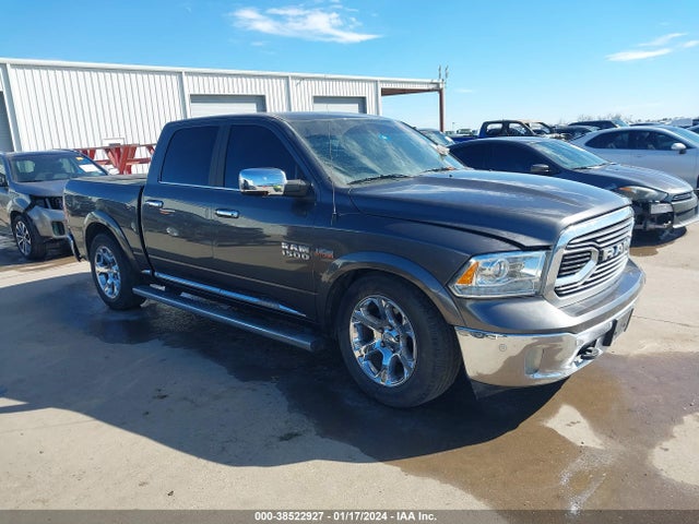 2018 RAM 1500 LIMITED 4X4 5'7 BOX VIN: 1C6RR7PT6JS121103