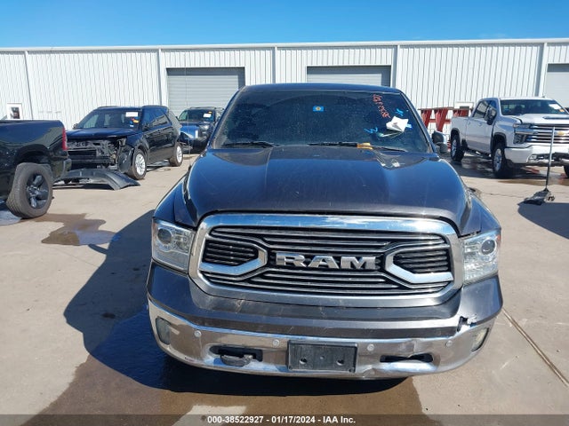 2018 RAM 1500 LIMITED 4X4 5'7 BOX VIN: 1C6RR7PT6JS121103