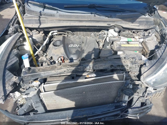 KM8JU3AG1FU068231 Hyundai TUCSON SE