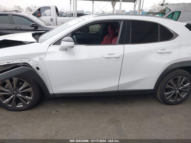 JTHY3JBH9K2020787 Lexus Ux 200 F Sport