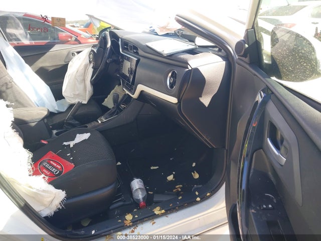 Toyota COROLLA IM 2018 JTNKARJE0JJ553386 Image 5