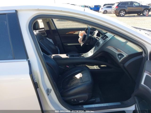 3LN6L2G92ER807866 Lincoln MKZ