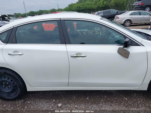 Nissan Altima 2.5 S 2015 1N4AL3AP7FC164304 Image 13
