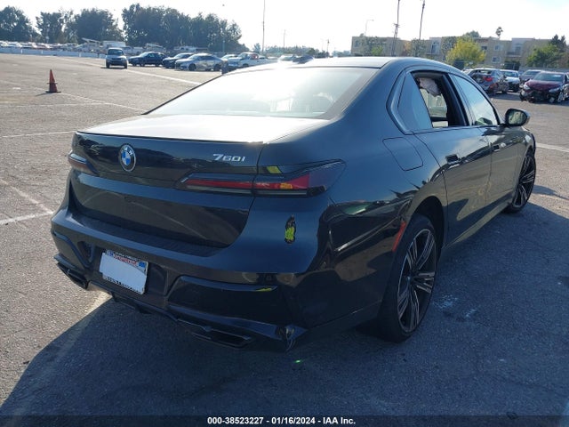 BMW 760i Xdrive 2023 WBA33EJ09PCM58805 Image 4
