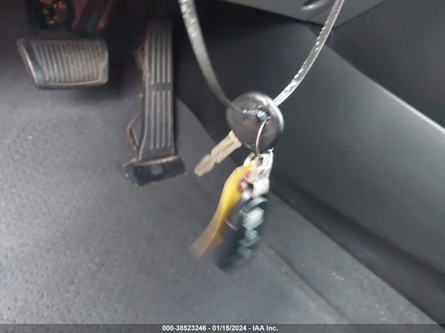 2015 HYUNDAI ELANTRA SE VIN: 5NPDH4AE4FH585785