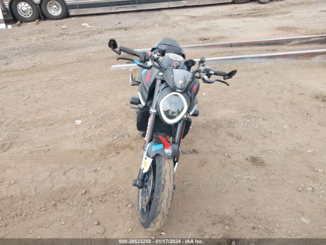 2021 DUCATI MONSTER ZDMMAMDT2MB002616 Photo 4