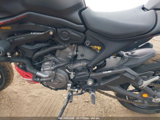 2021 DUCATI MONSTER ZDMMAMDT2MB002616 Photo 8
