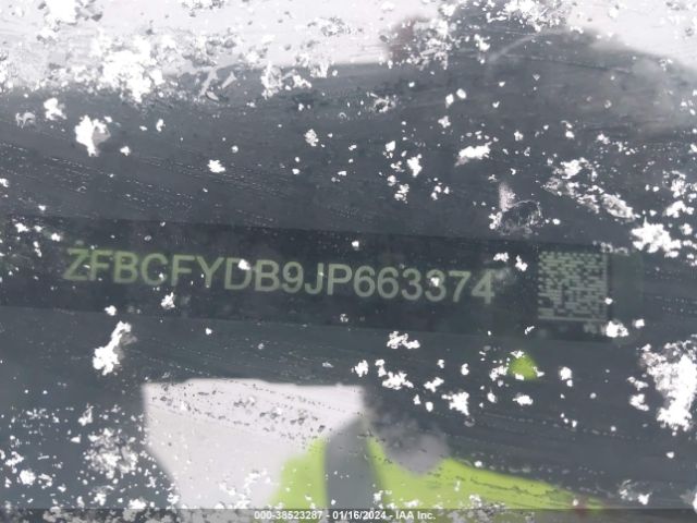 2018 FIAT 500X ZFBCFYDB9JP663374 Photo 8