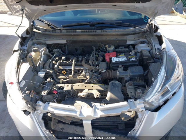 2019 NISSAN KICKS S VIN: 3N1CP5CU2KL504840