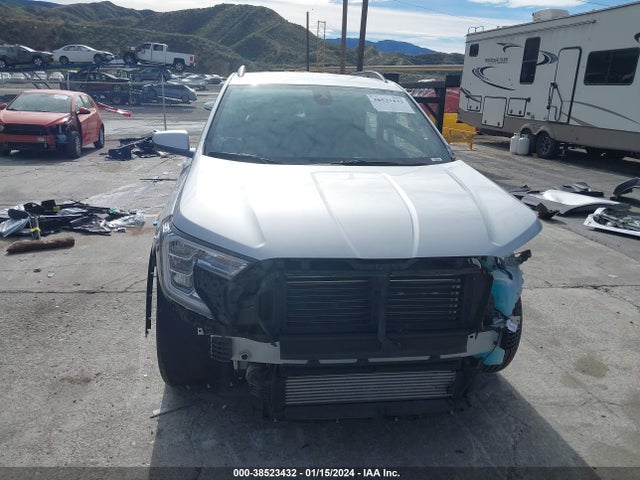 3GKALMEV9NL213289 GMC Terrain Fwd Sle